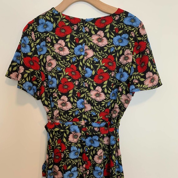 Chelsea28 Romper Short Sleeve Floral - Picture 12 of 15